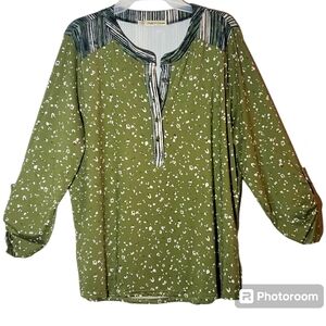FLR Studio women's XL geometric print long sleeves pullover blouse. 3054